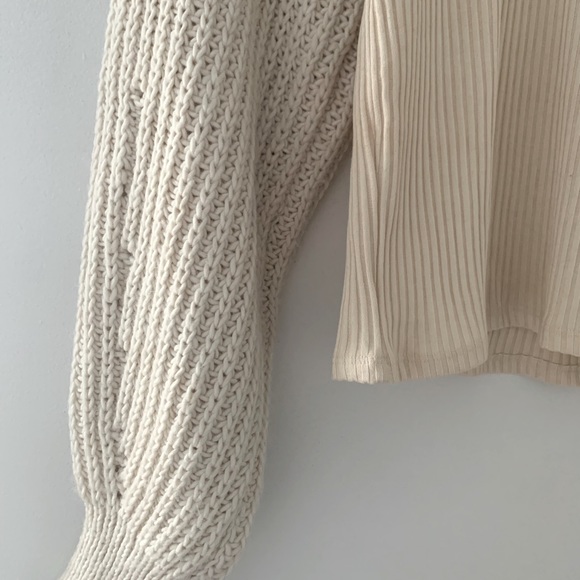 ZARA ribbed top with contrasting balloon sleeves. - Picture 5 of 7